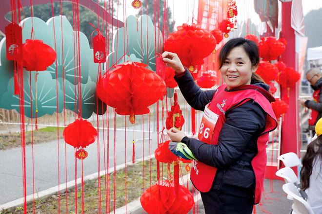 Kaiyun（中国体育）：2024年全国新年登高健身大会四川省主会场暨四川省“百万群众迎新登高”健身活动在成都东部新区启动(图8)